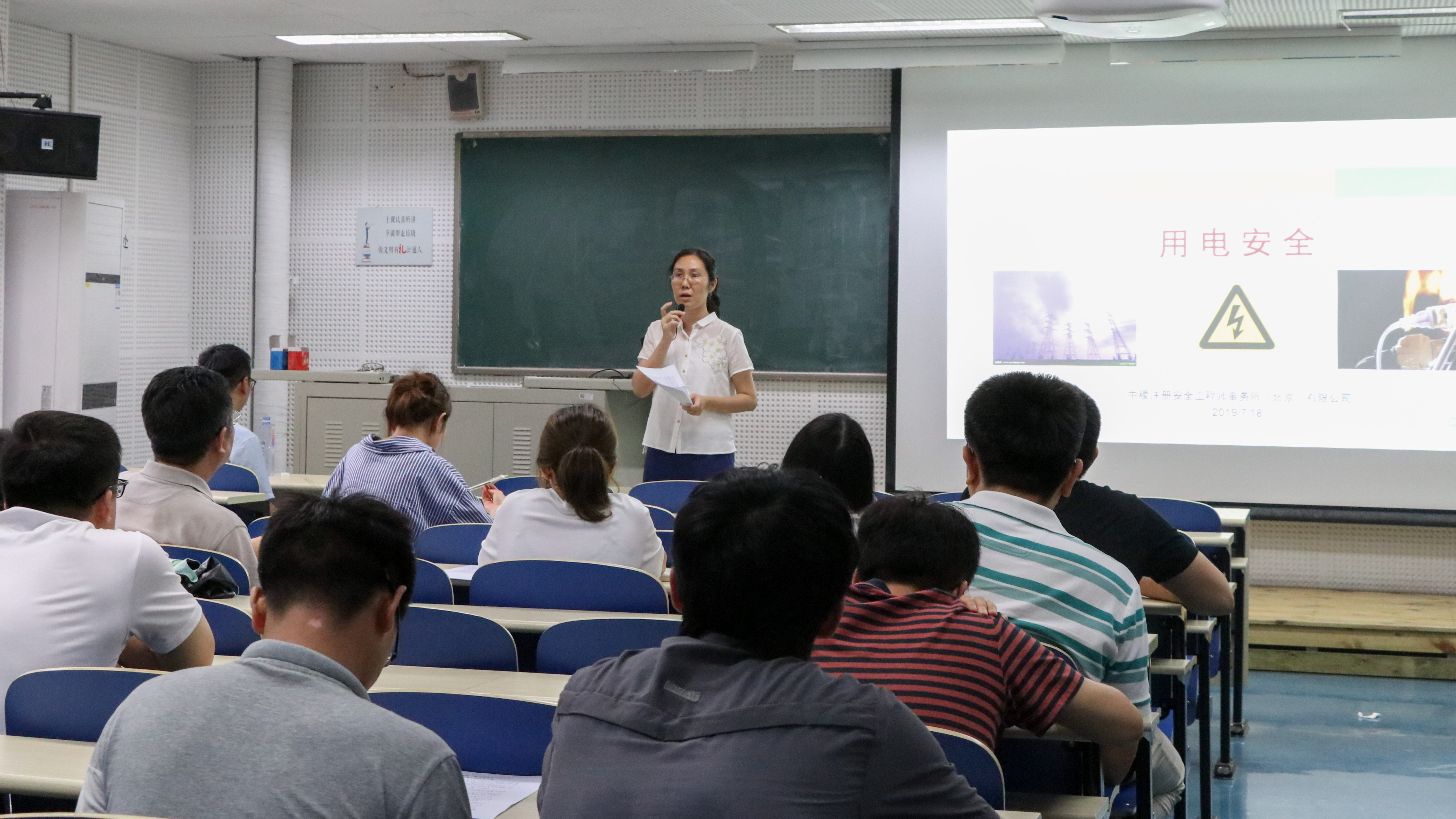 3894447a17e69607ffde2cb544fb6458.jpg 3894447a17e69607ffde2cb544fb6458.jpg